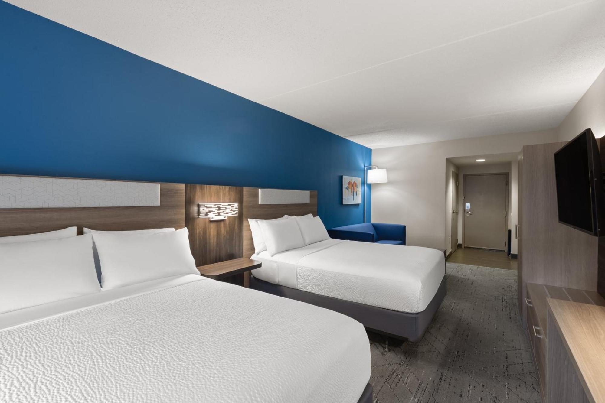 Holiday Inn Express Danbury I-84, An Ihg Hotel Экстерьер фото