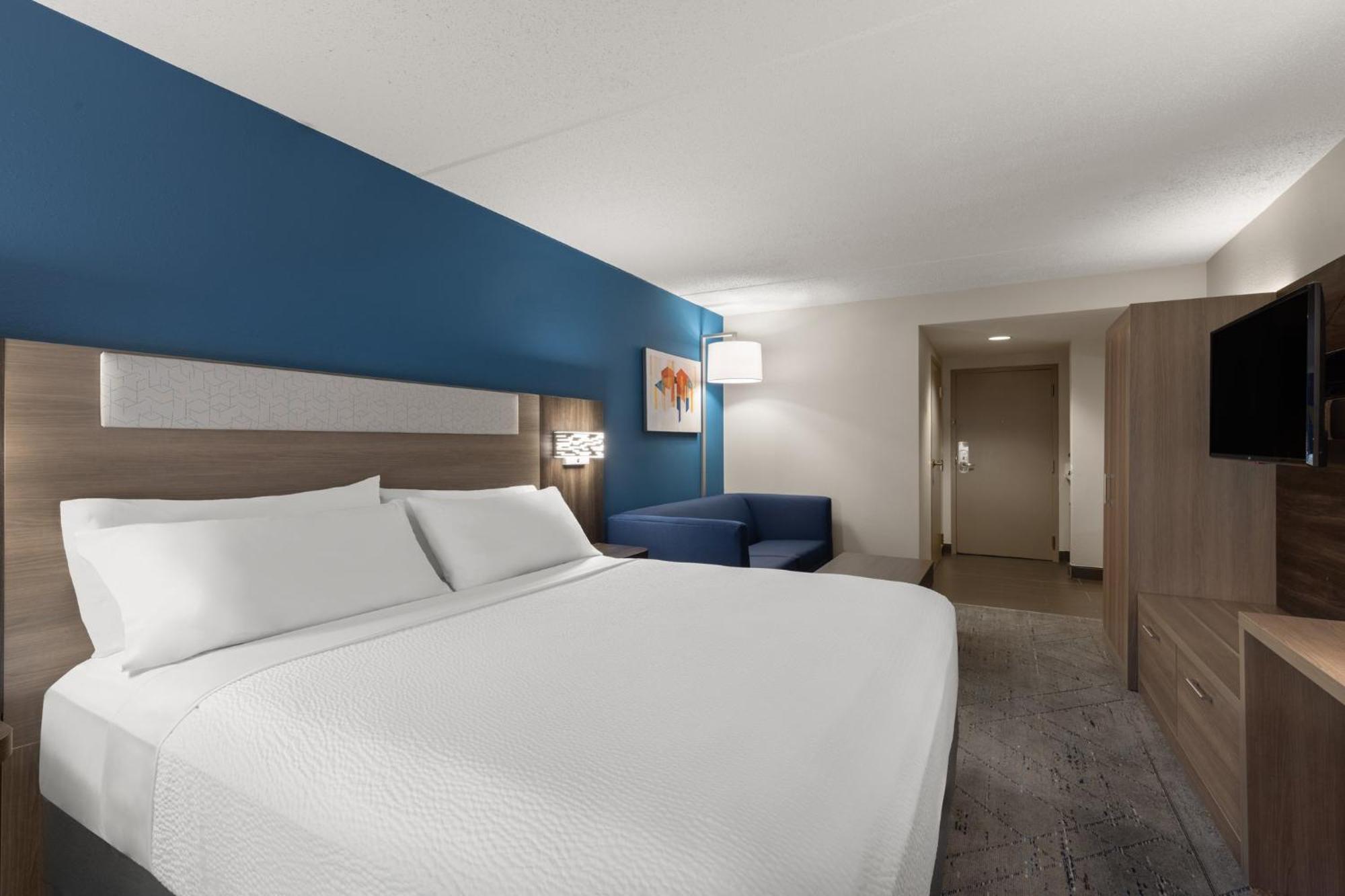 Holiday Inn Express Danbury I-84, An Ihg Hotel Экстерьер фото