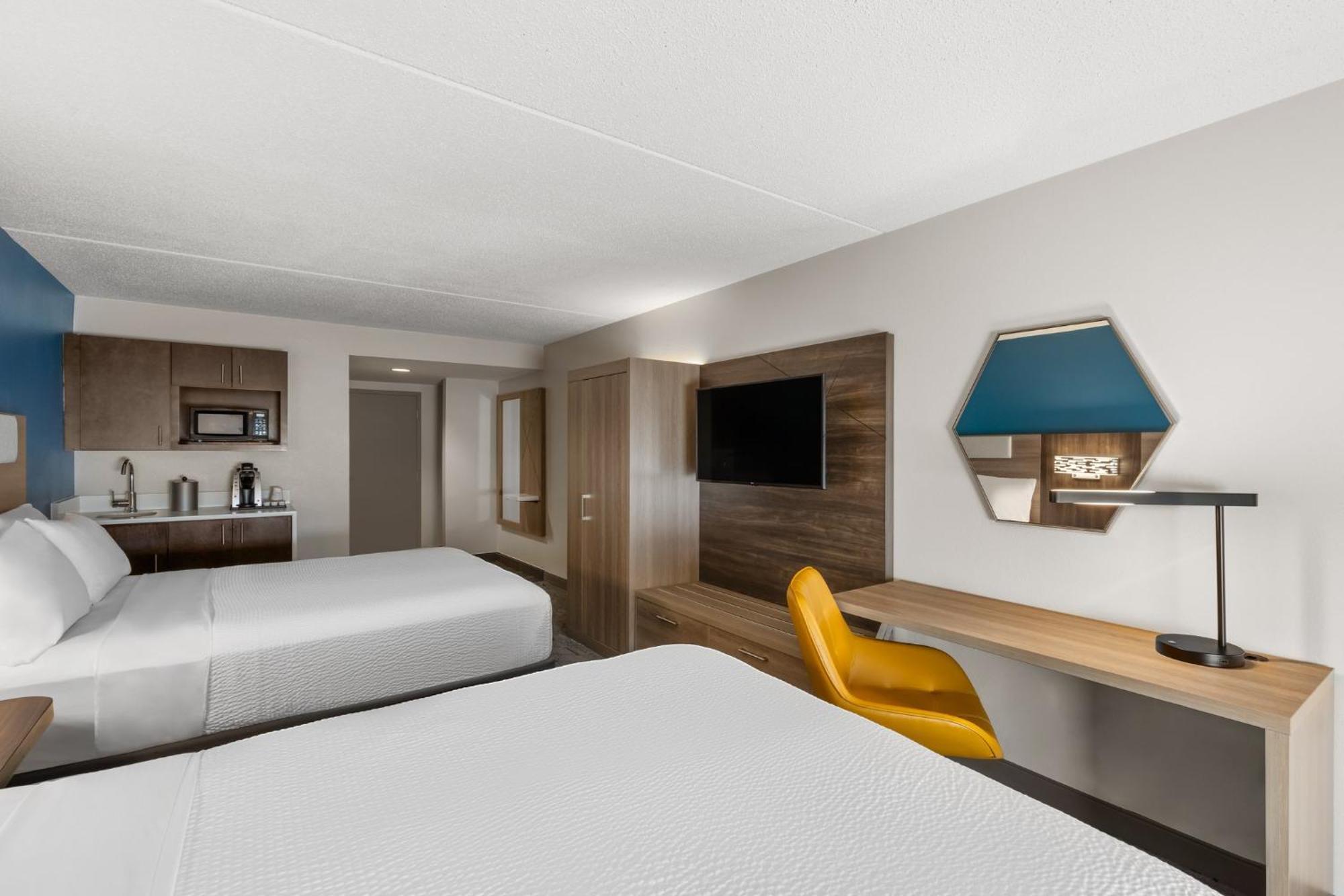 Holiday Inn Express Danbury I-84, An Ihg Hotel Экстерьер фото