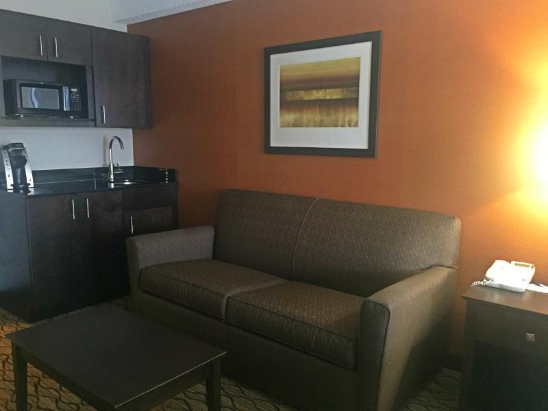 Holiday Inn Express Danbury I-84, An Ihg Hotel Экстерьер фото